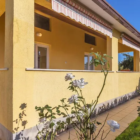 3 Bedroom Gorgeous In * Labin (Istria)